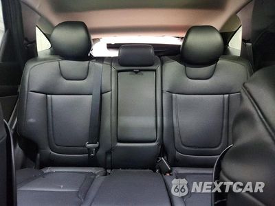 Zdjęcie 10 z 13 samochodu: 2025 HYUNDAI TUCSON LIMITED VIN:5NMJECDE1SH539484 - miniatura