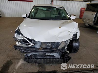 Piąte zdjęcie samochodu w środku: 2016 NISSAN SENTRA S VIN:3N1AB7APXGY308458 - miniatura