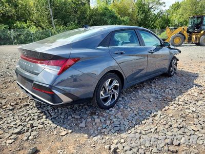 Trzecie zdjęcie samochodu z tyłu: 2026 HYUNDAI ELANTRA LIMITED VIN:KMHLP4DG5TU160469 - miniatura