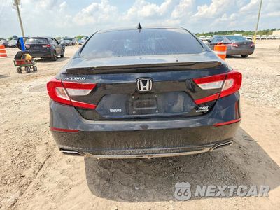 Zdjęcie 6 z 12 samochodu: 2018 HONDA ACCORD TOURING VIN:1HGCV2F90JA025638 - miniatura