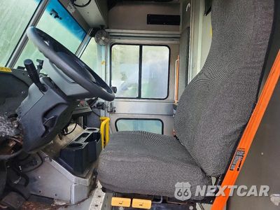 Zdjęcie 7 z 12 samochodu: 2021 FORD F59 DELIVERY TRUCK VIN:1F65F5KN9M0A01618 - miniatura