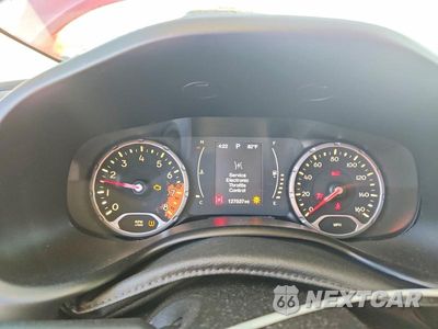 Zdjęcie 9 z 13 samochodu: 2015 JEEP RENEGADE SPORT VIN:ZACCJAAT0FPB71216 - miniatura