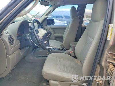 Zdjęcie 7 z 13 samochodu: 2007 JEEP LIBERTY SPORT VIN:1J4GK48K77W524866 - miniatura
