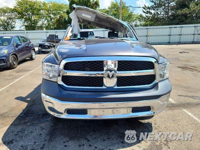 Piąte zdjęcie samochodu w środku: 2017 RAM 1500 ST VIN:1C6RR7FT1HS742227 - miniatura