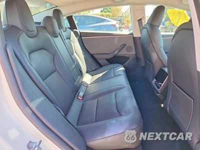 Zdjęcie 10 z 12 samochodu: 2025 TESLA MODEL 3 VIN:5YJ3E1EA4SF973845 - miniatura