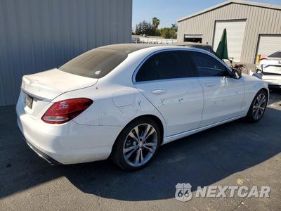Trzecie zdjęcie samochodu z tyłu: 2016 MERCEDES-BENZ C 300 VIN:55SWF4JB9GU164986 - miniatura