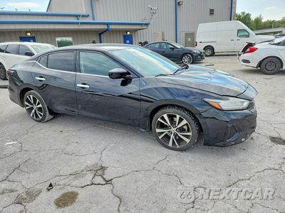 Czwarte zdjęcie samochodu z boku: 2019 NISSAN MAXIMA 3.5 S VIN:1N4AA6AV3KC375449 - miniatura