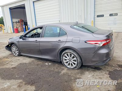 Drugie zdjęcie samochodu z przodu: 2020 TOYOTA CAMRY LE VIN:4T1C11AK0LU992374 - miniatura