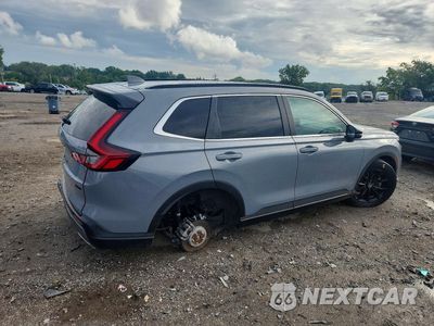 Trzecie zdjęcie samochodu z tyłu: 2025 HONDA CR-V SPORT VIN:7FARS6H56SE064928 - miniatura