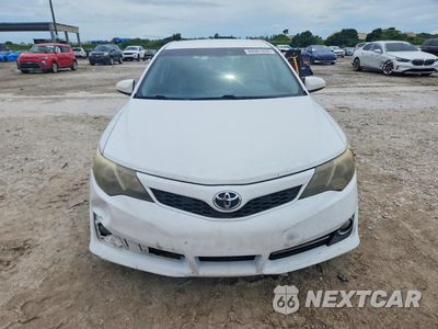 Piąte zdjęcie samochodu w środku: 2014 TOYOTA CAMRY SE VIN:4T1BF1FK7EU754353 - miniatura