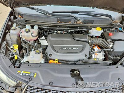 Zdjęcie 12 z 13 samochodu: 2022 CHRYSLER PACIFICA HYBRID TOURING L VIN:2C4RC1L75NR216159 - miniatura