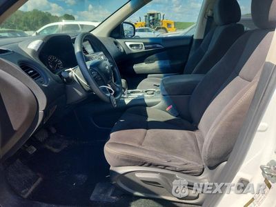Zdjęcie 7 z 14 samochodu: 2016 NISSAN PATHFINDER S VIN:5N1AR2MMXGC614108 - miniatura