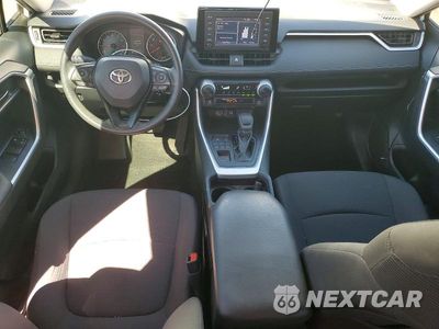 Zdjęcie 8 z 12 samochodu: 2019 TOYOTA RAV4 LE VIN:2T3F1RFVXKC013420 - miniatura