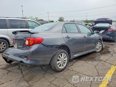 Trzecie zdjęcie samochodu z tyłu: 2010 TOYOTA COROLLA S VIN:2T1BU4EE3AC447616 - miniatura