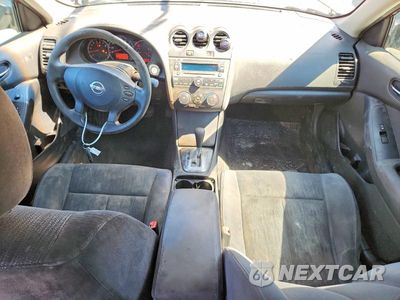 Zdjęcie 8 z 12 samochodu: 2010 NISSAN ALTIMA 2.5 VIN:1N4AL2AP3AN441943 - miniatura