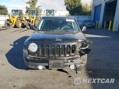 Piąte zdjęcie samochodu w środku: 2017 JEEP PATRIOT LATITUDE VIN:1C4NJPFAXHD117309 - miniatura