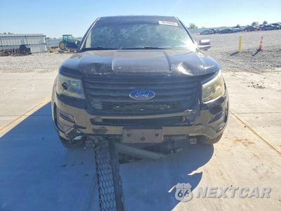 Piąte zdjęcie samochodu w środku: 2016 FORD EXPLORER POLICE INTERCEPTOR VIN:1FM5K8AR6GGA01484 - miniatura