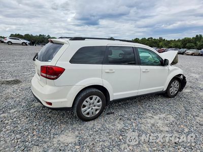 Trzecie zdjęcie samochodu z tyłu: 2019 DODGE JOURNEY SE VIN:3C4PDCBB3KT815334 - miniatura