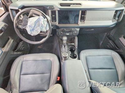 Zdjęcie 8 z 13 samochodu: 2023 FORD BRONCO BASE VIN:1FMDE5BH2PLA89139 - miniatura