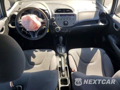 Zdjęcie 8 z 12 samochodu: 2009 HONDA FIT VIN:JHMGE88209S062809 - miniatura