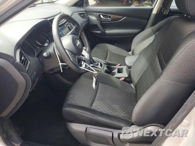 Zdjęcie 7 z 13 samochodu: 2018 NISSAN ROGUE S VIN:KNMAT2MV1JP517653 - miniatura