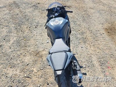 Zdjęcie 6 z 9 samochodu: 2026 KAWASAKI ZX636 K VIN:JKBZXJK16TA014391 - miniatura