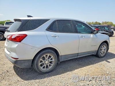 Trzecie zdjęcie samochodu z tyłu: 2018 CHEVROLET EQUINOX LS VIN:3GNAXHEV5JS504256 - miniatura