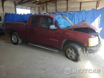 Czwarte zdjęcie samochodu z boku: 2007 CHEVROLET SILVERADO K1500 VIN:2GCEK19J471626196 - miniatura