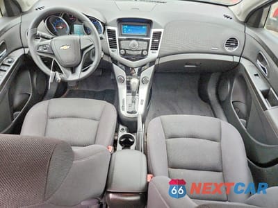 Zdjęcie 8 z 12 samochodu: 2012 CHEVROLET CRUZE LT VIN:1G1PE5SC0C7328074 - miniatura