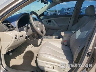 Zdjęcie 7 z 12 samochodu: 2008 TOYOTA CAMRY LE VIN:4T1BE46KX8U766165 - miniatura