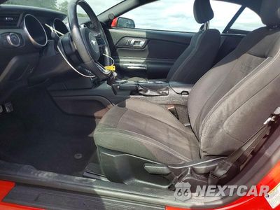 Zdjęcie 7 z 12 samochodu: 2019 FORD MUSTANG VIN:1FATP8UH7K5158841 - miniatura