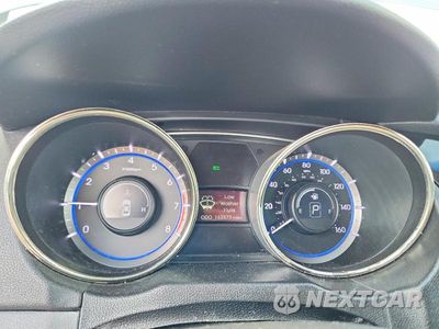 Zdjęcie 9 z 12 samochodu: 2011 HYUNDAI SONATA LIMITED VIN:5NPEC4AC6BH264942 - miniatura