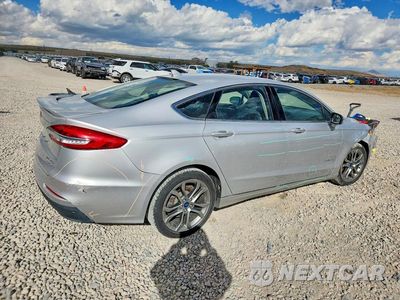 Trzecie zdjęcie samochodu z tyłu: 2019 FORD FUSION TITANIUM VIN:3FA6P0RU7KR273845 - miniatura