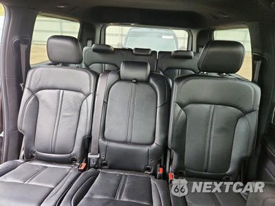 Zdjęcie 10 z 13 samochodu: 2022 JEEP WAGONEER SERIES II VIN:1C4SJVBT3NS140047 - miniatura