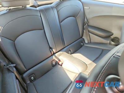 Zdjęcie 10 z 13 samochodu: 2019 MINI COOPER VIN:WMWXP5C51K2L02058 - miniatura