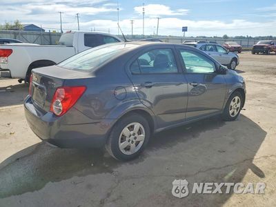 Trzecie zdjęcie samochodu z tyłu: 2013 CHEVROLET SONIC LS VIN:1G1JA5SH5D4163333 - miniatura