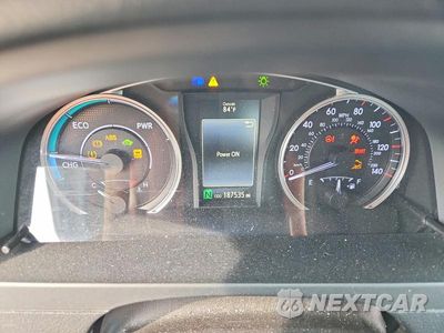Zdjęcie 9 z 12 samochodu: 2015 TOYOTA CAMRY HYBRID SE VIN:4T1BD1FK6FU146251 - miniatura