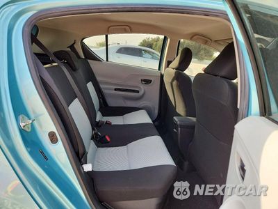 Zdjęcie 10 z 13 samochodu: 2013 TOYOTA PRIUS C TWO VIN:JTDKDTB3XD1054847 - miniatura