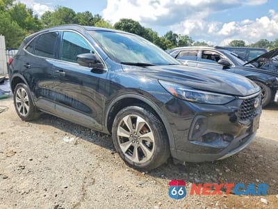 Czwarte zdjęcie samochodu z boku: 2025 FORD ESCAPE PLATINUM VIN:1FMCU9JA6SUB44883 - miniatura