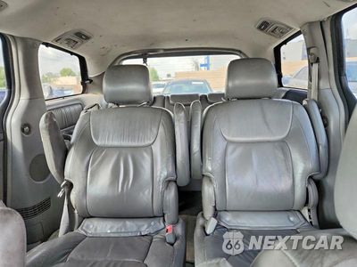 Zdjęcie 10 z 13 samochodu: 2005 TOYOTA SIENNA XLE LIMITED 7 PASSENGER VIN:5TDZA22C75S362726 - miniatura