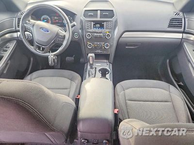 Zdjęcie 8 z 14 samochodu: 2018 FORD EXPLORER XLT VIN:1FM5K8DH4JGA65730 - miniatura