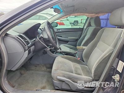 Zdjęcie 7 z 13 samochodu: 2006 HONDA ACCORD SE VIN:1HGCM56376A094706 - miniatura
