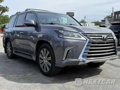 Czwarte zdjęcie samochodu z boku: 2016 LEXUS LX 570 VIN:JTJHY7AX2G4203634 - miniatura