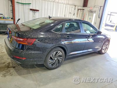 Trzecie zdjęcie samochodu z tyłu: 2019 VOLKSWAGEN JETTA SEL PREMIUM VIN:3VWG57BU4KM102889 - miniatura