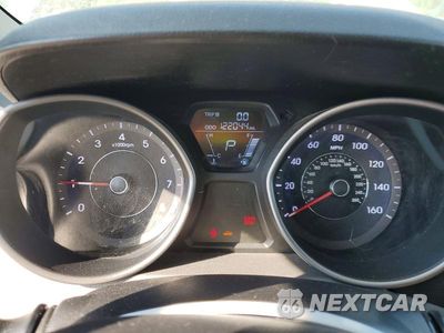 Zdjęcie 9 z 12 samochodu: 2013 HYUNDAI ELANTRA GLS VIN:5NPDH4AE3DH280162 - miniatura