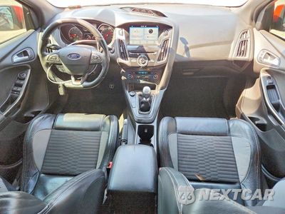 Zdjęcie 8 z 12 samochodu: 2017 FORD FOCUS ST VIN:1FADP3L94HL235297 - miniatura