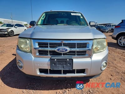 Piąte zdjęcie samochodu w środku: 2010 FORD ESCAPE XLT VIN:1FMCU0D71AKD21328 - miniatura