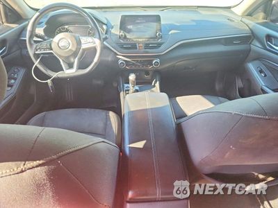 Zdjęcie 8 z 13 samochodu: 2019 NISSAN ALTIMA SV VIN:1N4BL4DW9KC147530 - miniatura