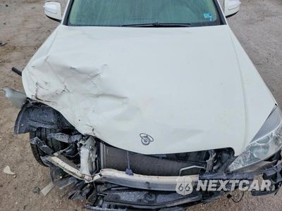 Zdjęcie 11 z 12 samochodu: 2009 MERCEDES-BENZ C 300 VIN:WDDGF54X49R054353 - miniatura