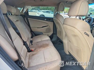 Zdjęcie 11 z 14 samochodu: 2016 HYUNDAI TUCSON ECO VIN:KM8J33A21GU129456 - miniatura